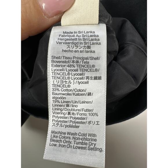 Madewell NWT Women’s Black Scoopneck Cutaway Vest size 0 - Picture 6 of 8